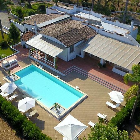 Villa Vetti Ugento Bagian luar foto