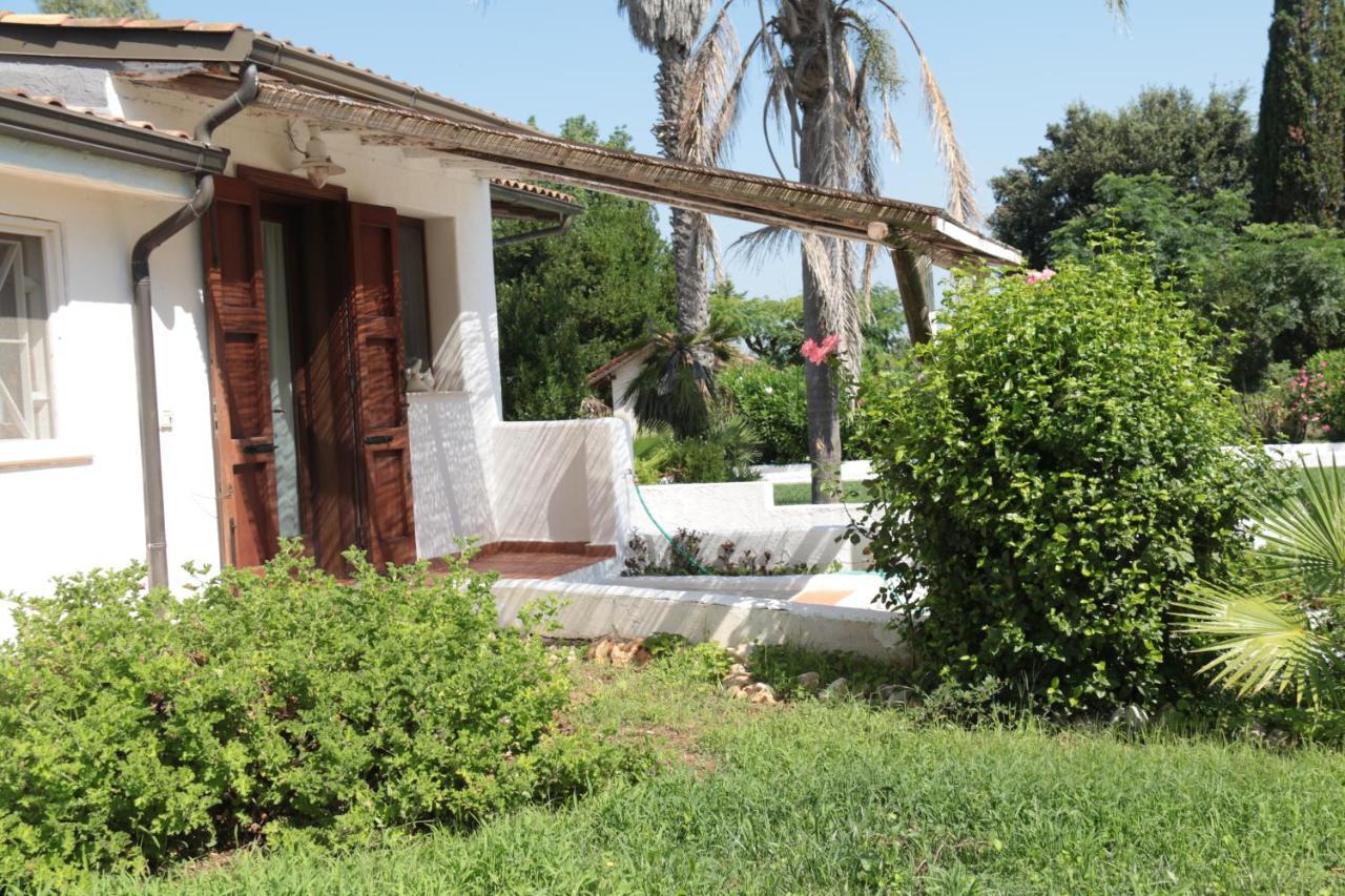 Villa Vetti Ugento Bagian luar foto