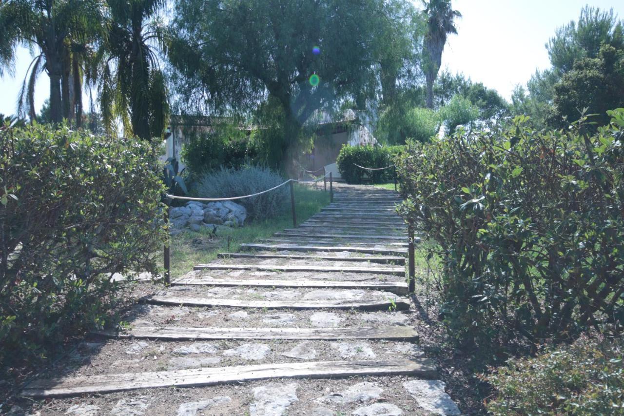 Villa Vetti Ugento Bagian luar foto